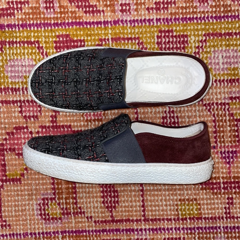 Chanel Tweed and Suede Slip On Sneakers SZ 35.5 EUC